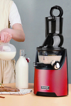 Evolution Cold Press Juicer 820