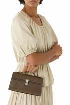 Symmetry Pochette