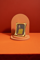 Anton Frame Medium