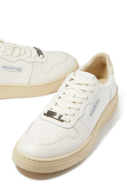 Dive Court Sneakers