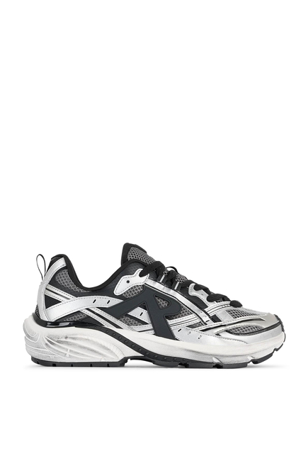 Storm Runners