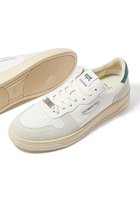 Dive Court Sneakers