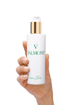 Aqua Falls Instant Makeup Removing Water