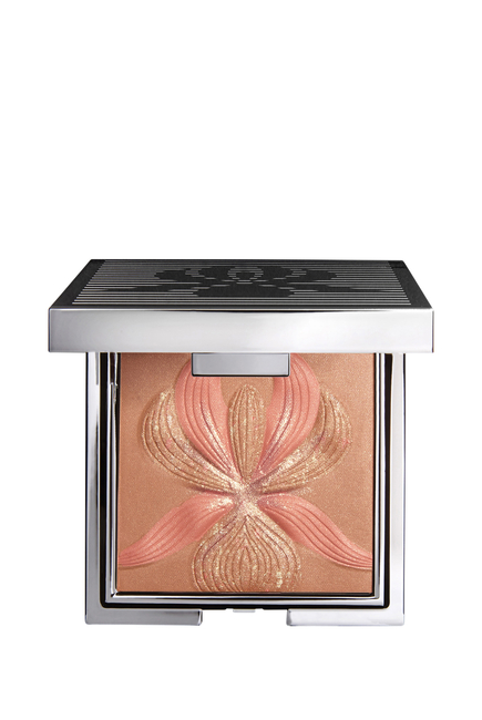 L'Orchidée Highlighter Blush