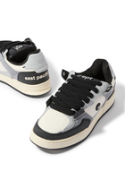  Fat Tonge Sneakers