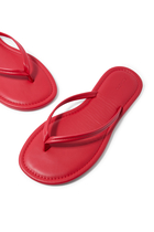 Thong Detail Slide