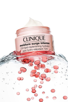 Moisture Surge™ Intense 72H Lipid-Replenishing Hydrator