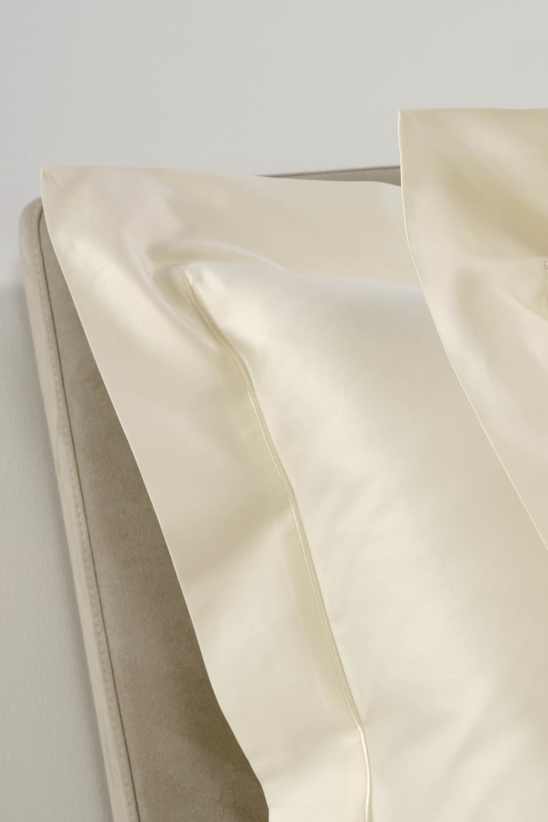 Bourdon Pillowcase 