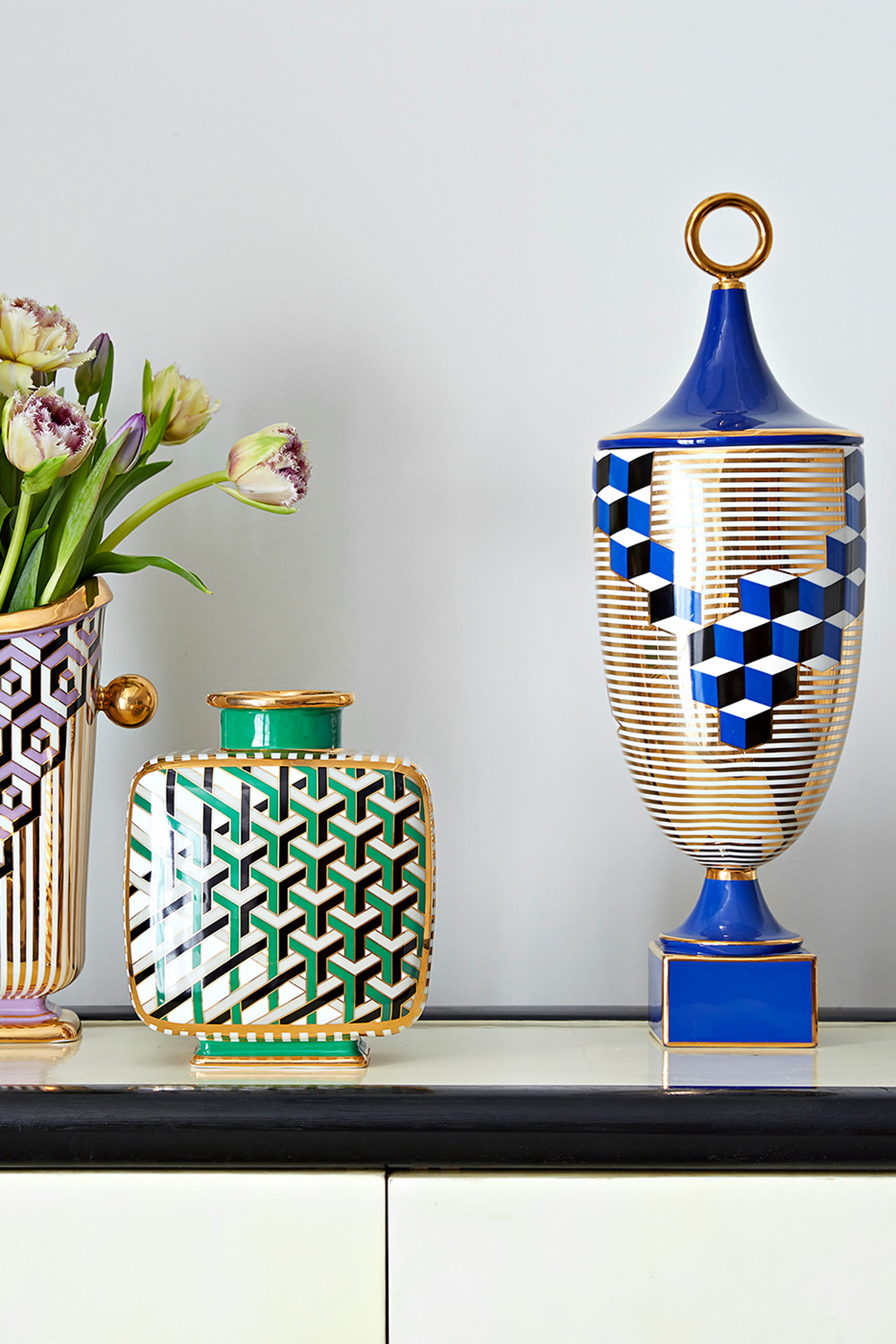 Versailles Cube Vase