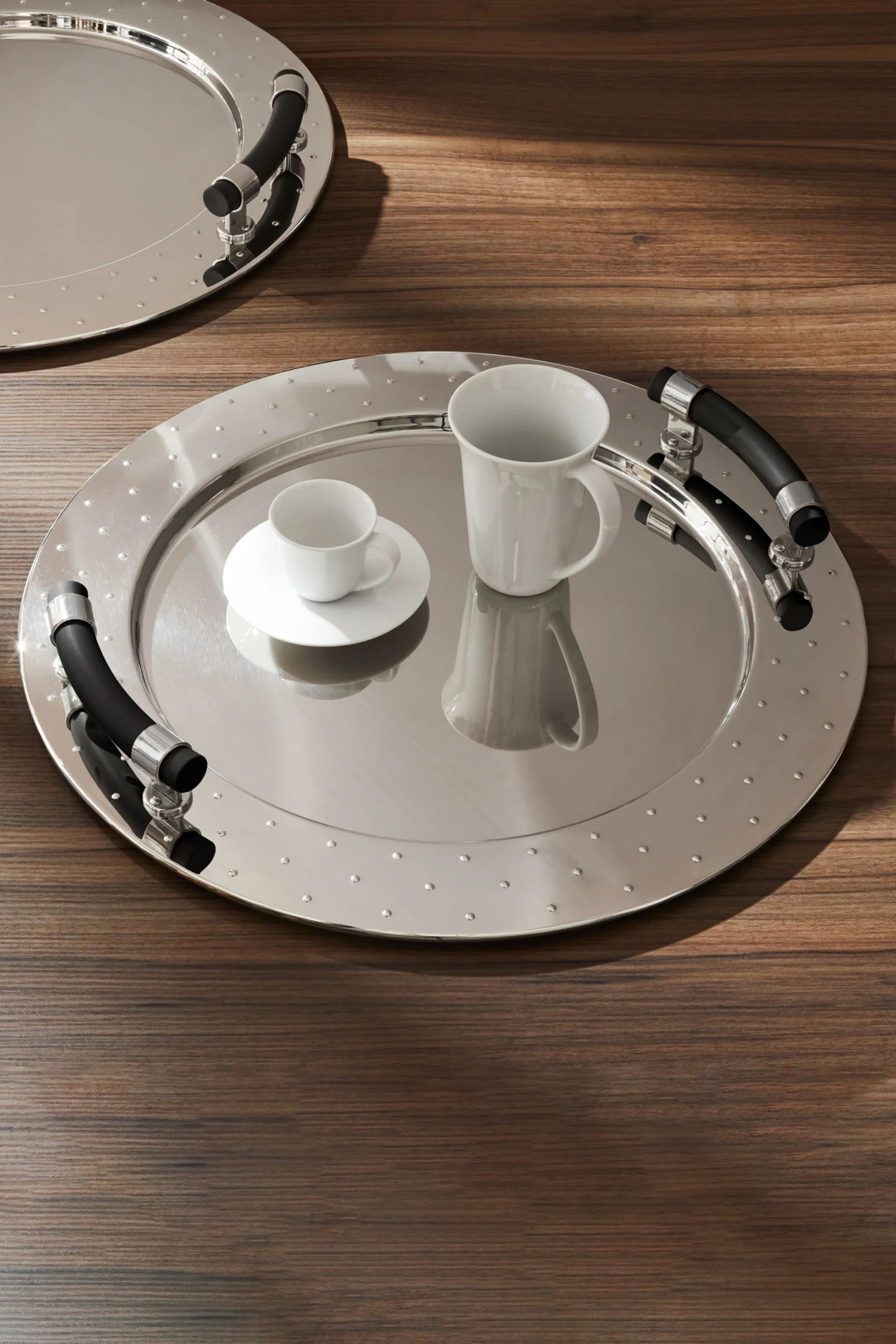 Round Tray with Handles