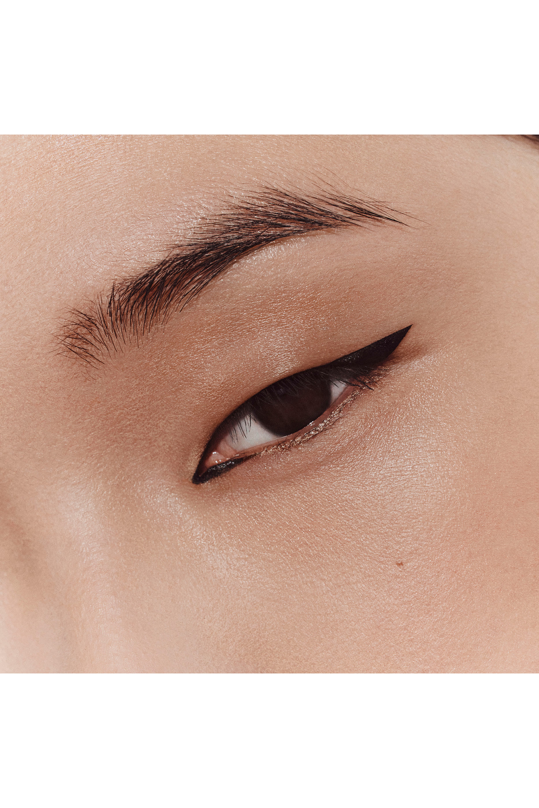 Trait d'Herm&egrave;s, Precision Eyeliner