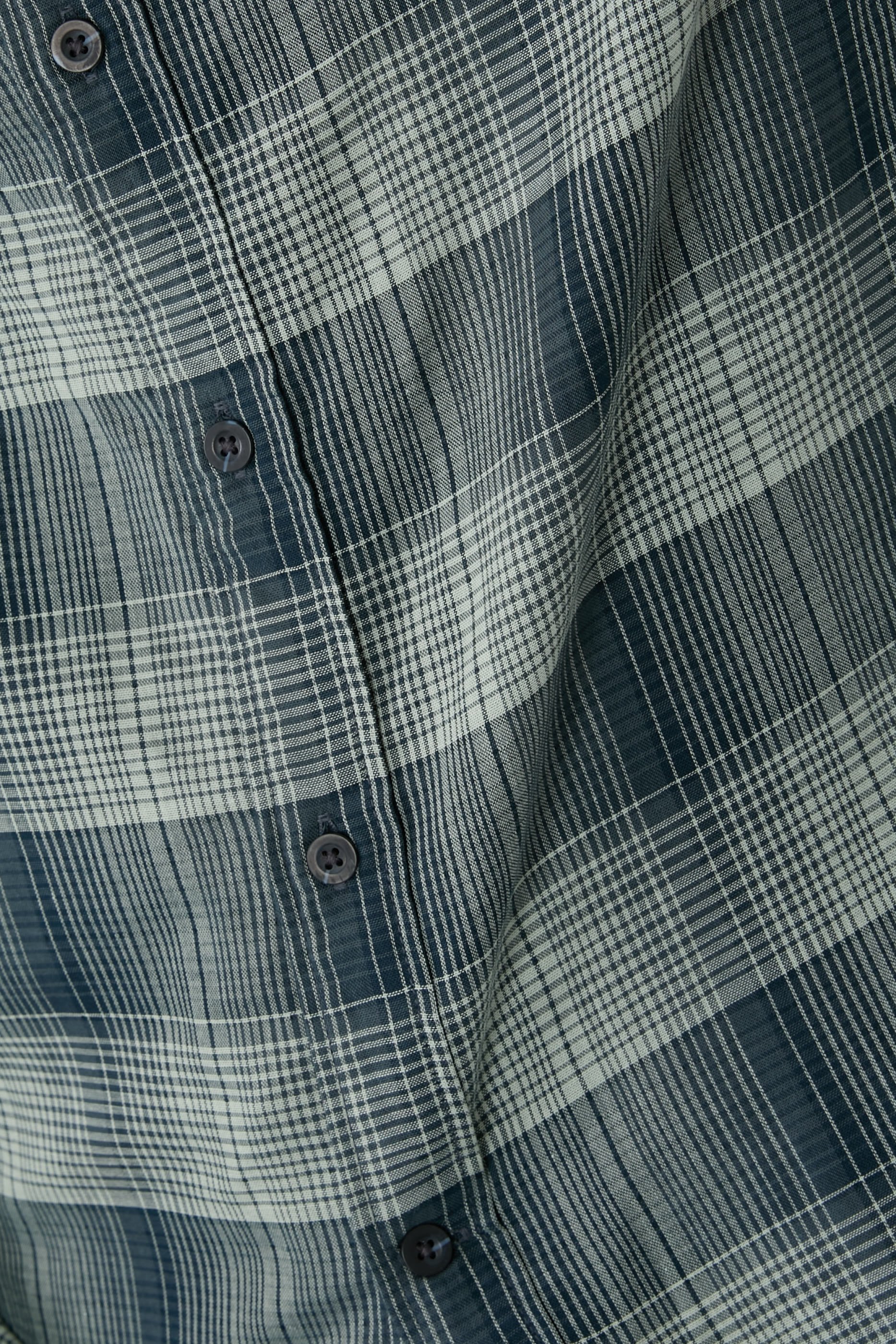 Big Sky Plaid Cotton Button-Front Shirt 