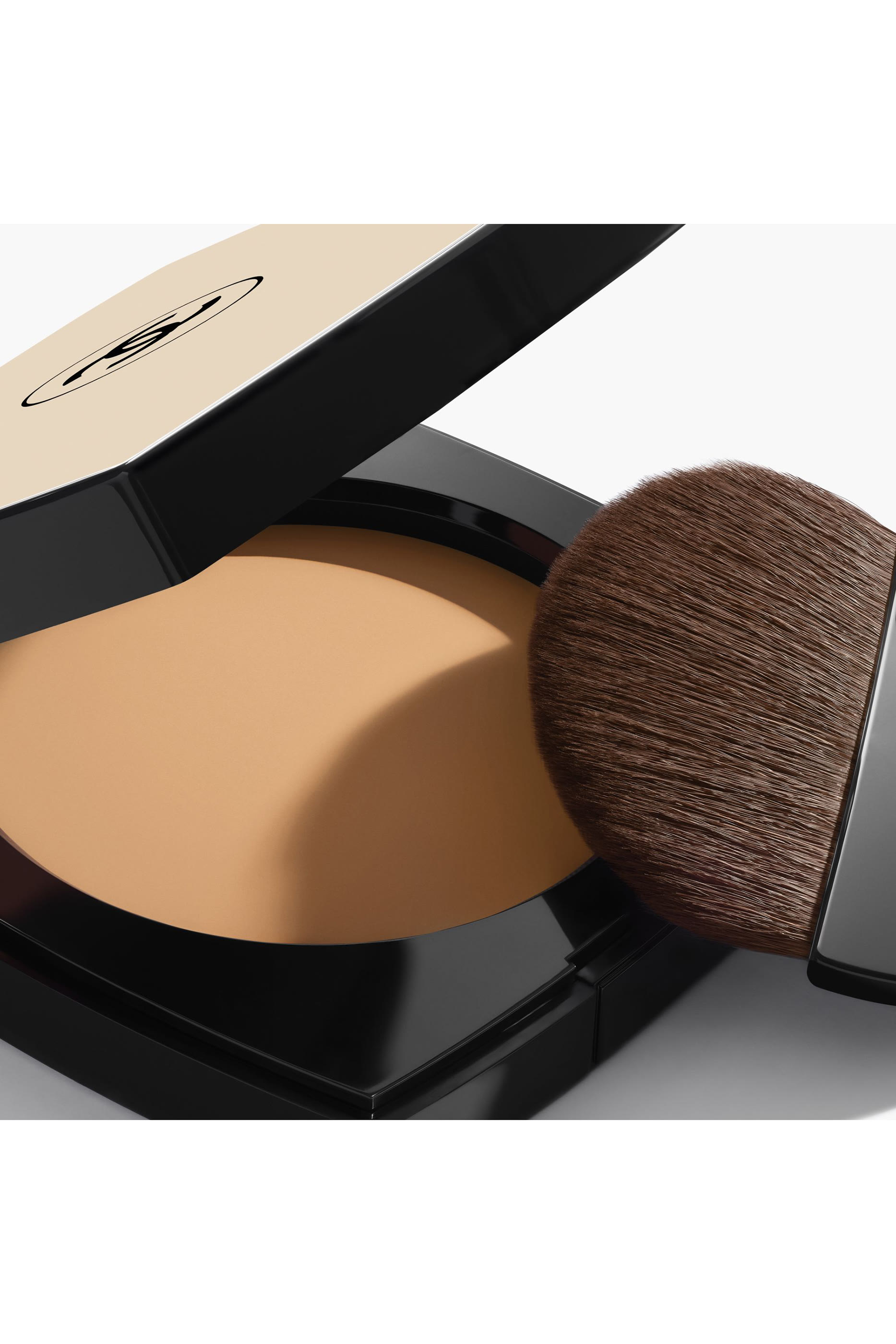 Les Beiges Healthy Glow Sheer Powder