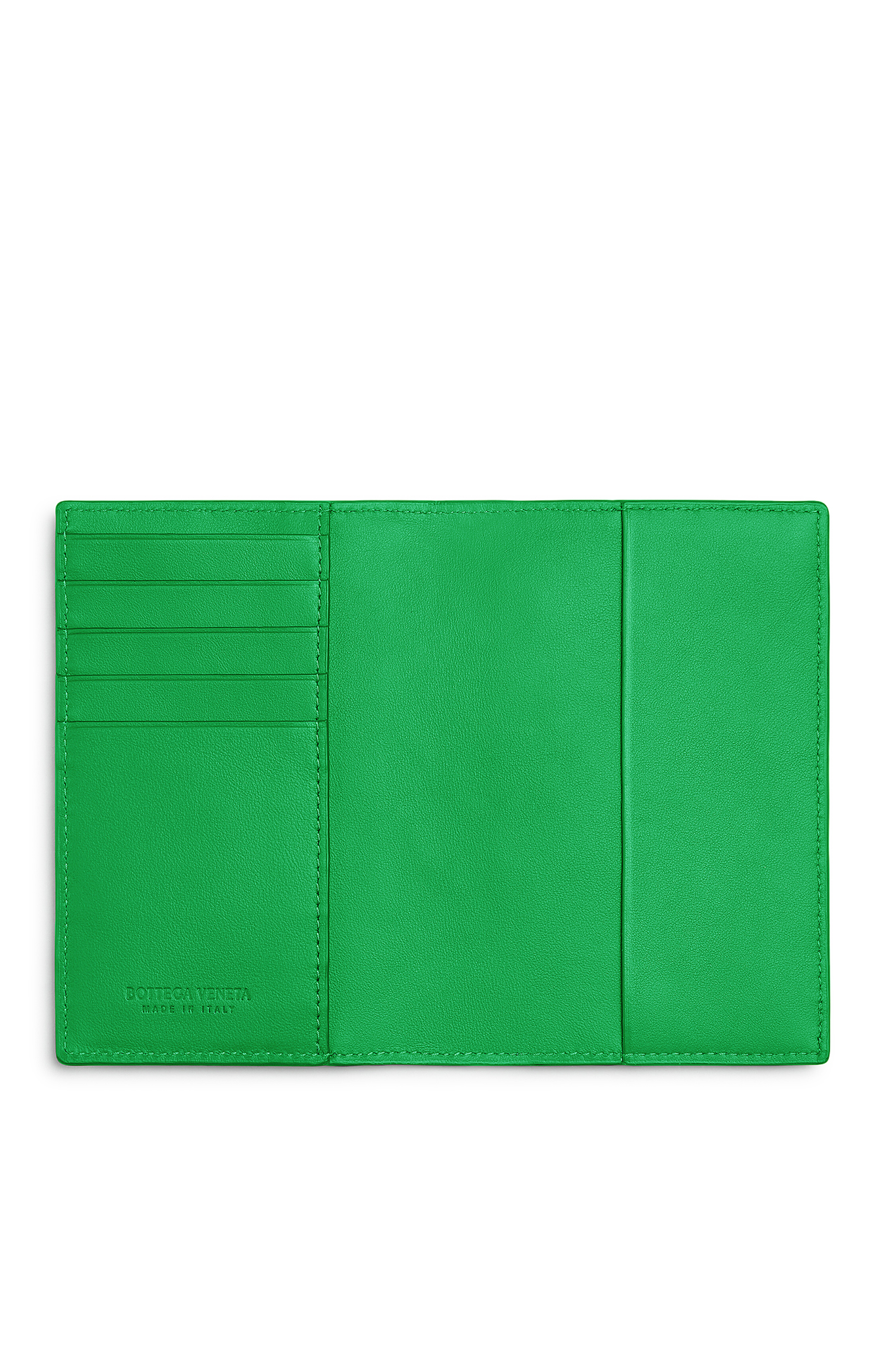 Passport Case in Intrecciato Leather