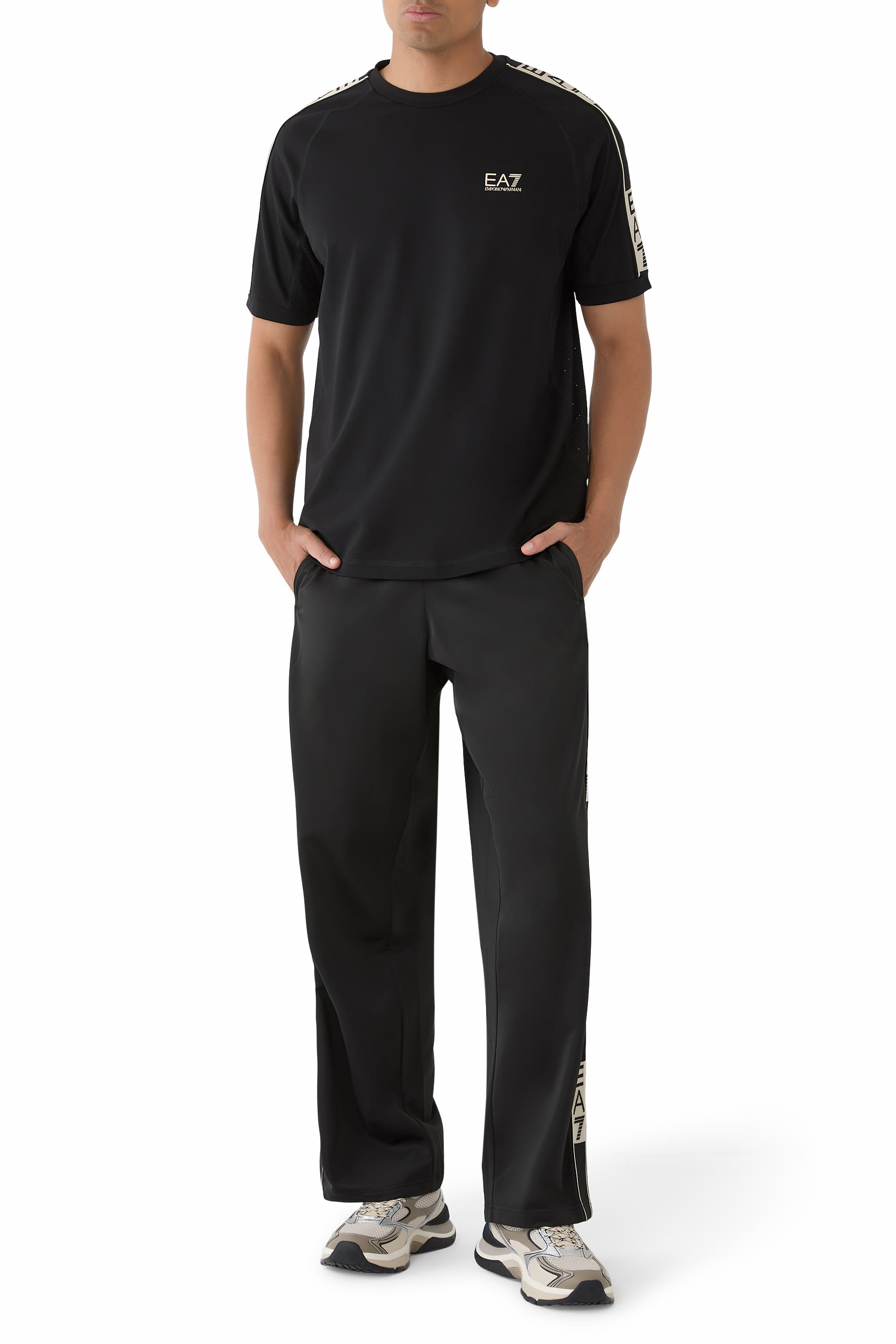 Logo Graphic Series T-Shirt