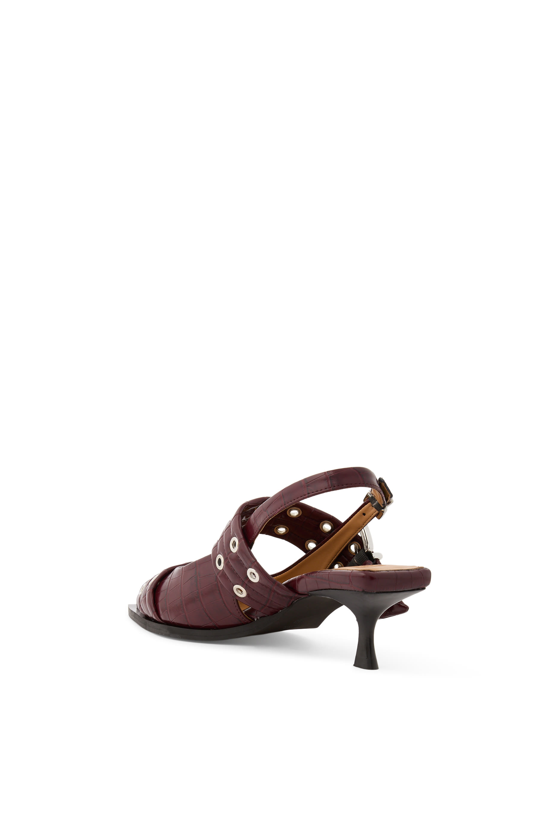  Feminine 30 Buckle Ballerinas