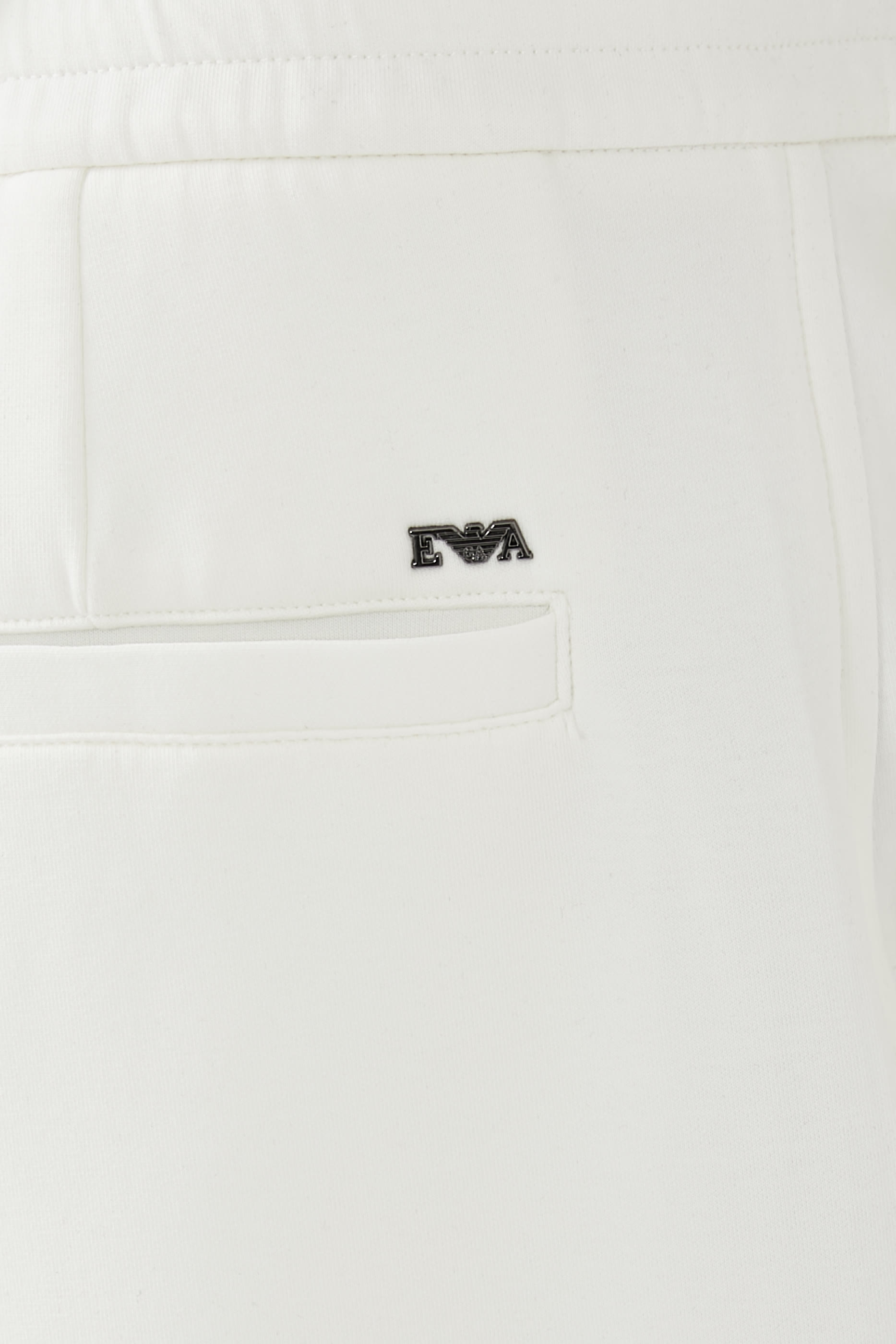 Elastic Waistband Shorts