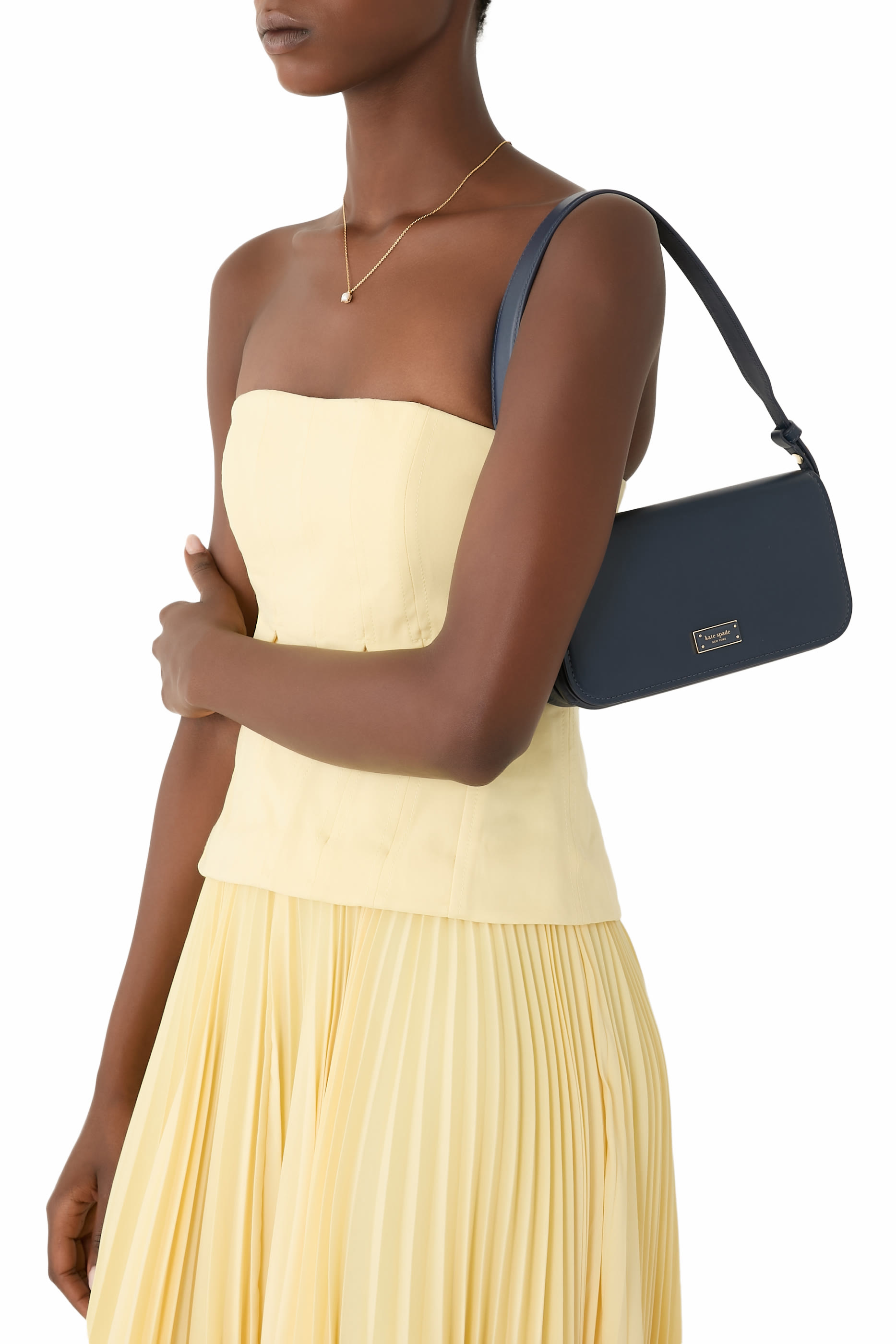  Liv Smooth Leather Shoulder Bag