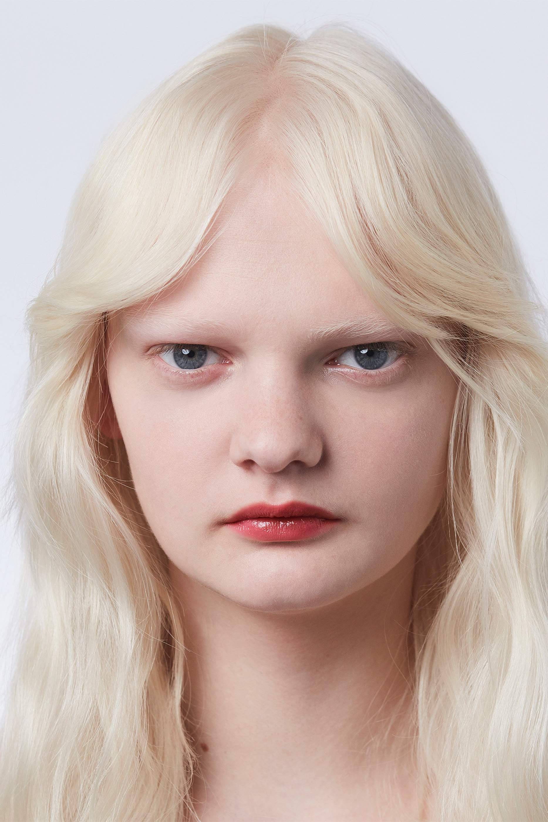 Rouge &agrave; L&egrave;vres Voile Sheer Lipstick