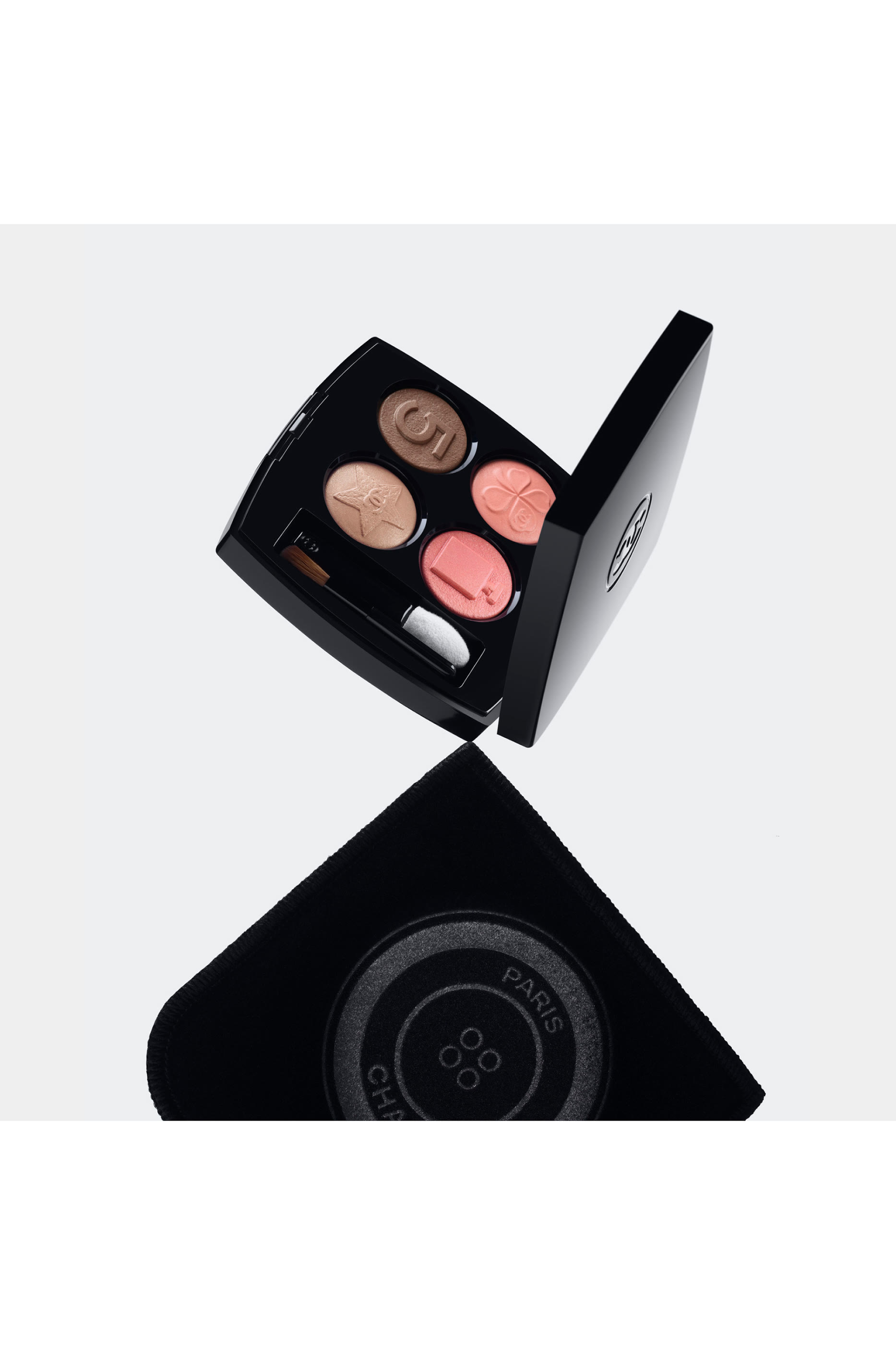 Les 4 Ombres Boutons Multi-Effect Quadra Eyeshadow