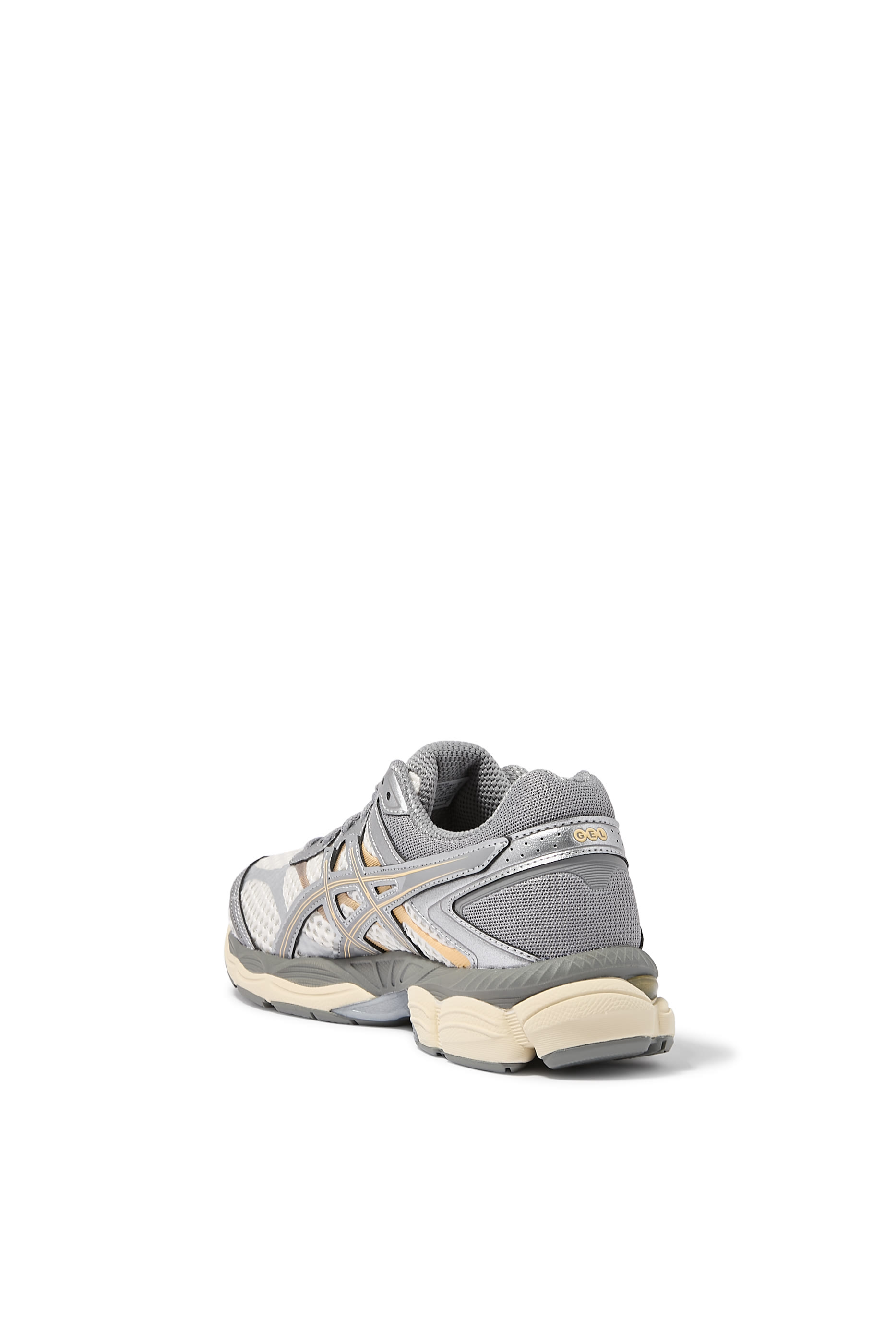 GEL-CUMULUS 16 Sneakers