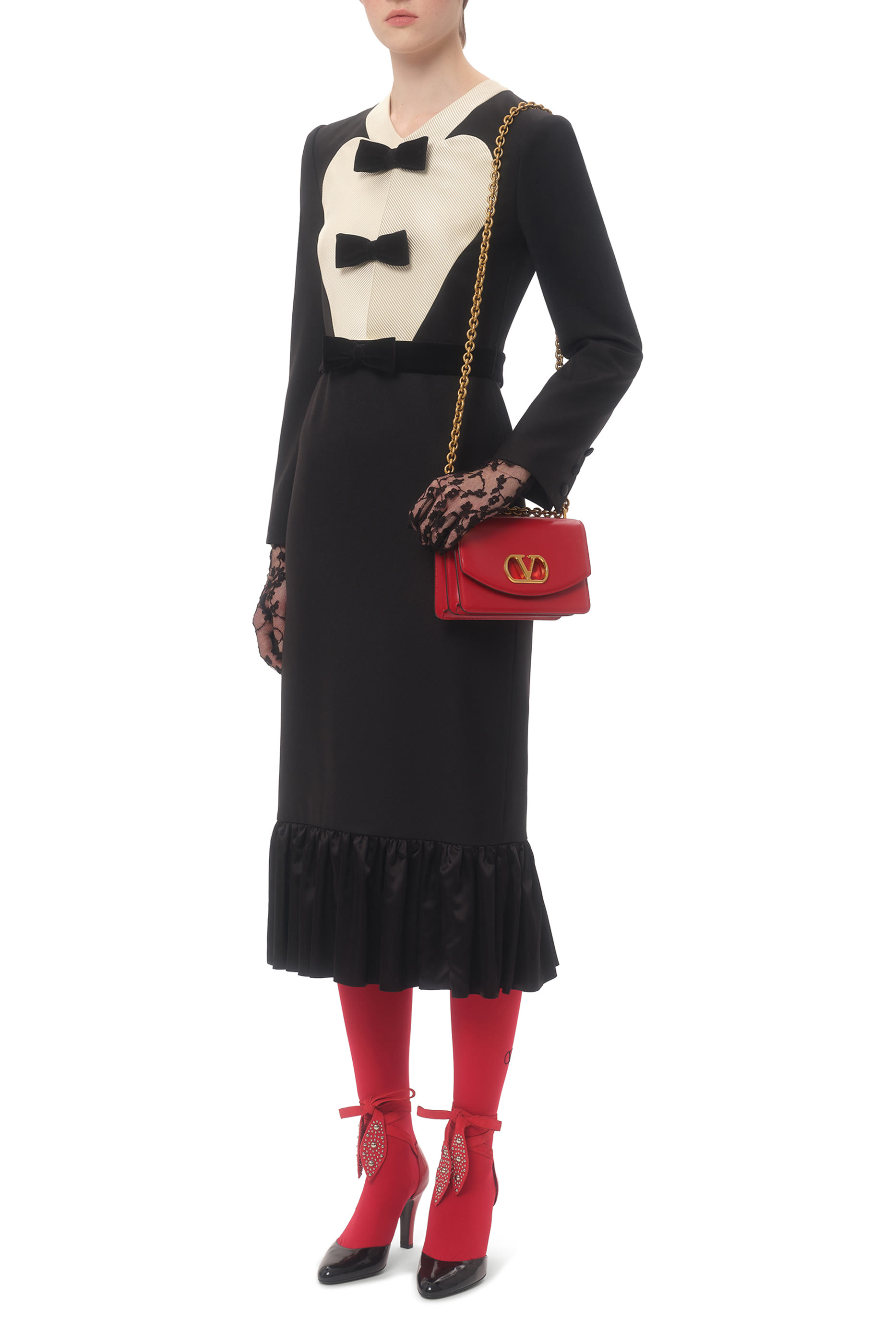 Vain Small Shoulder Bag in Shiny Calfskin Leather