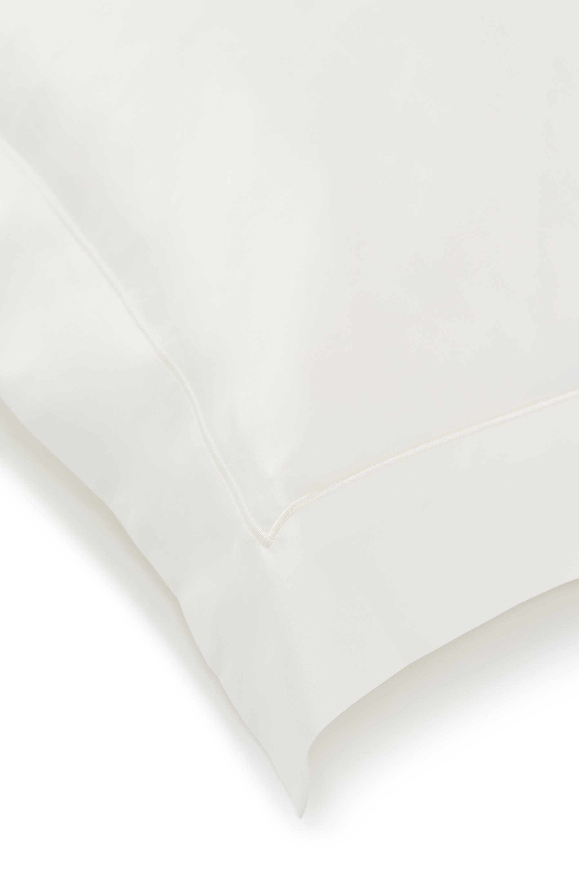 Bourdon Pillowcase 
