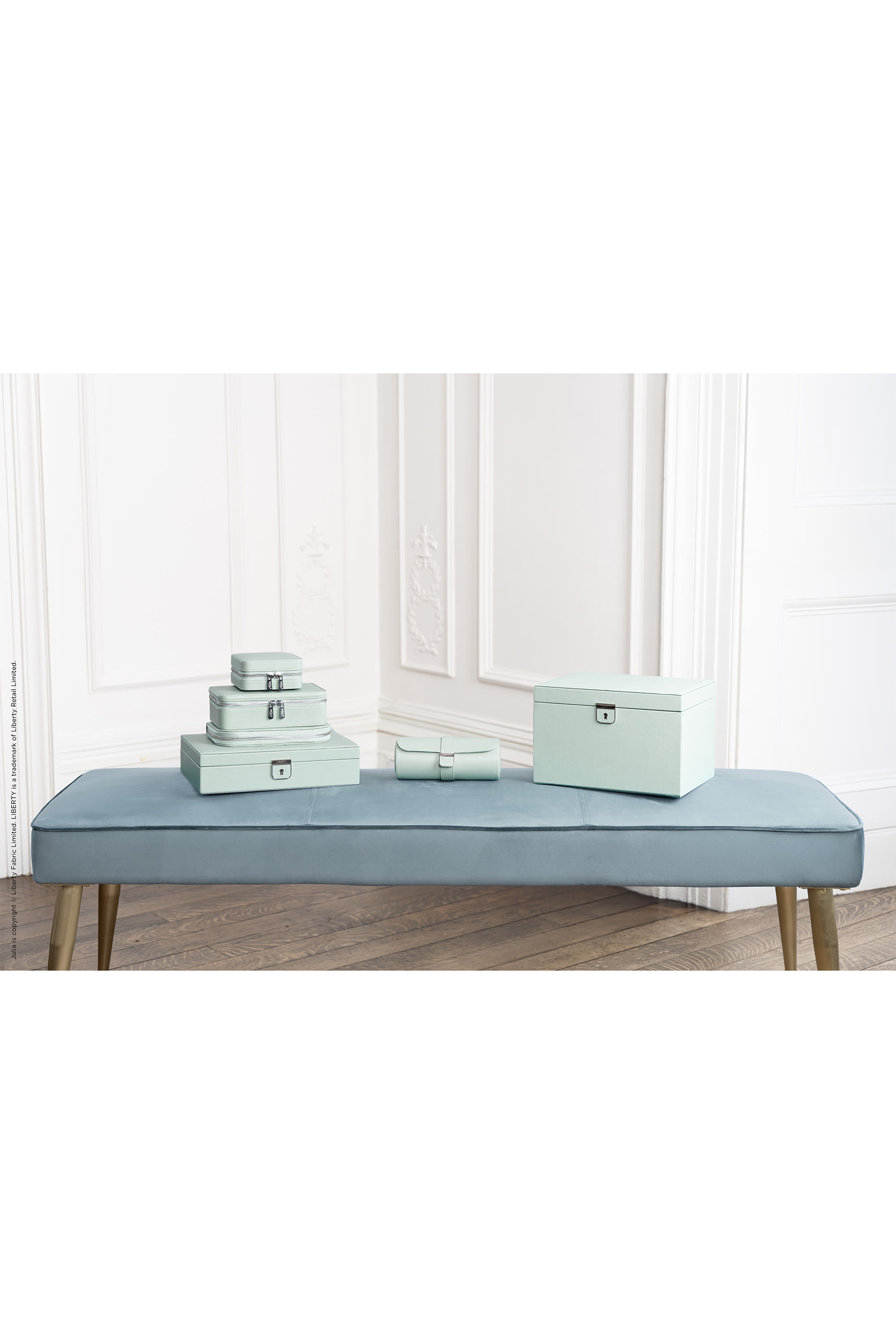 Liberty Travel Zip Case, Medium 