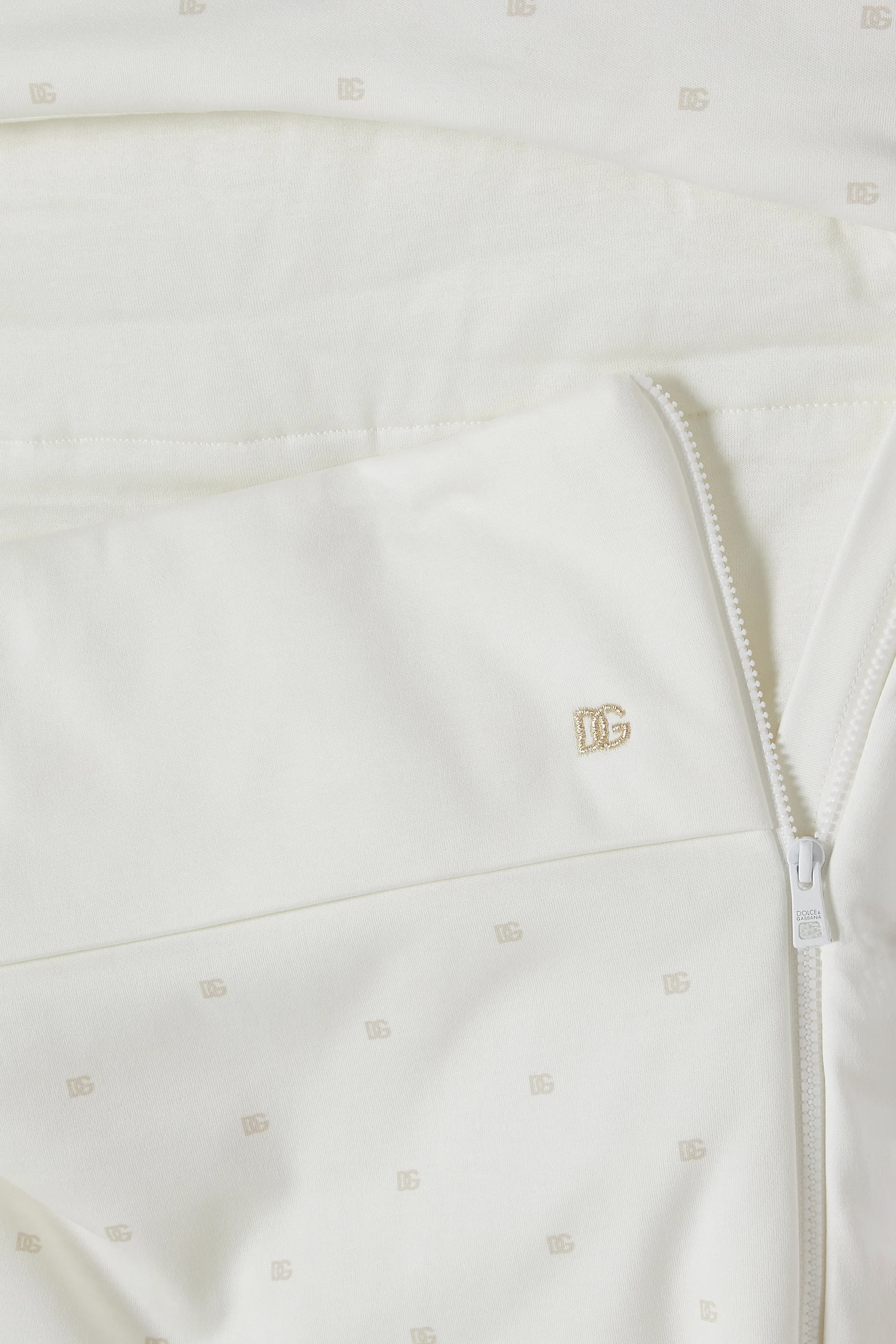 Kids Interlock Baby Nest with Logo and Polka Dots 