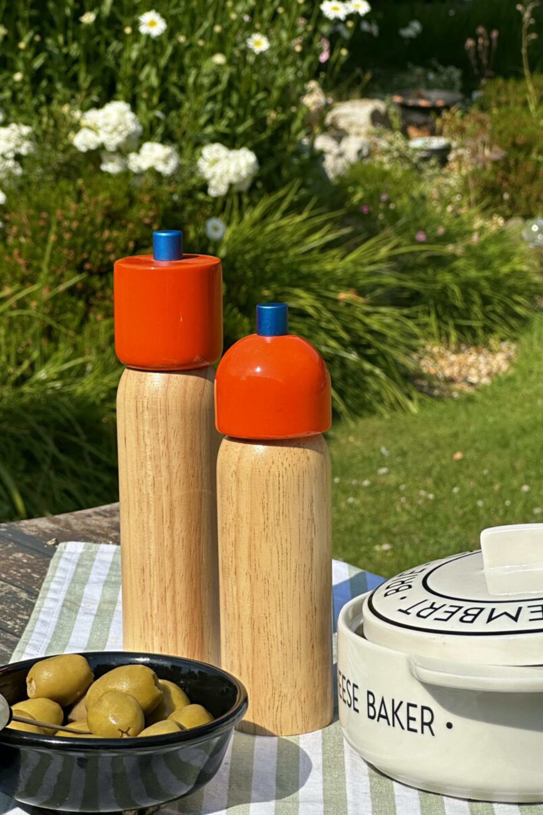 Large Tableware Grinder 