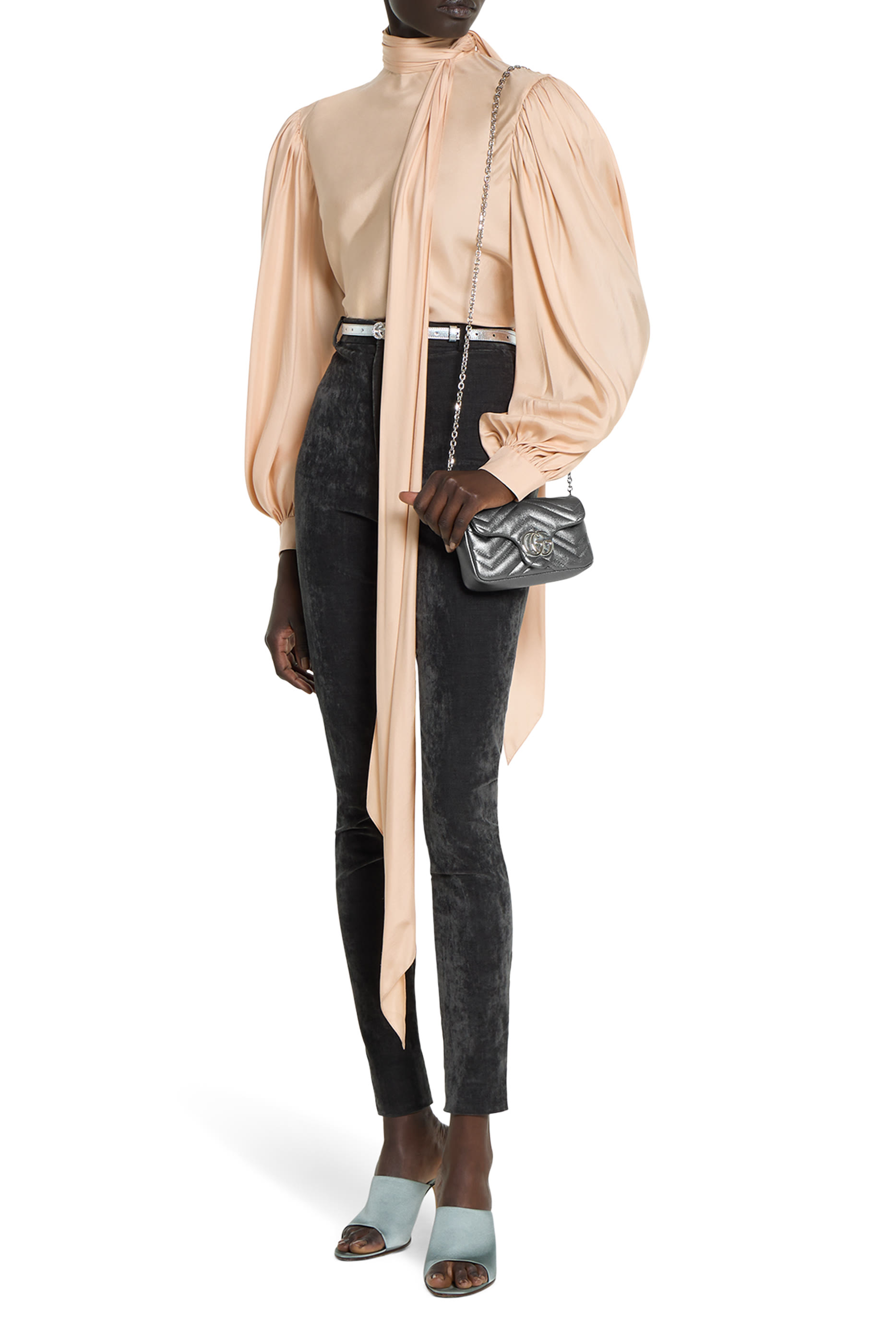 GG Marmont Mini Shoulder Bag