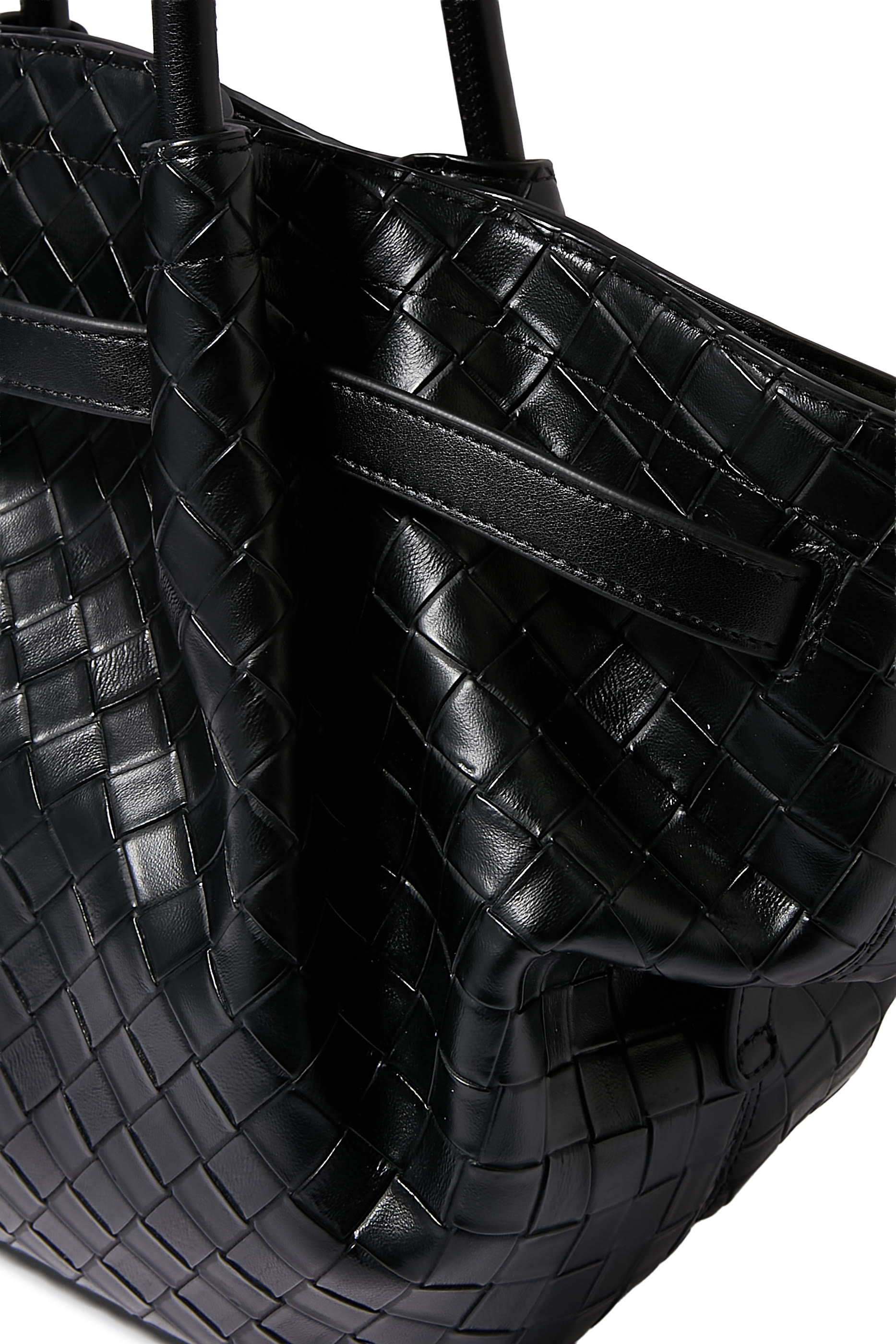 Hana Medium Weave Texture Tote