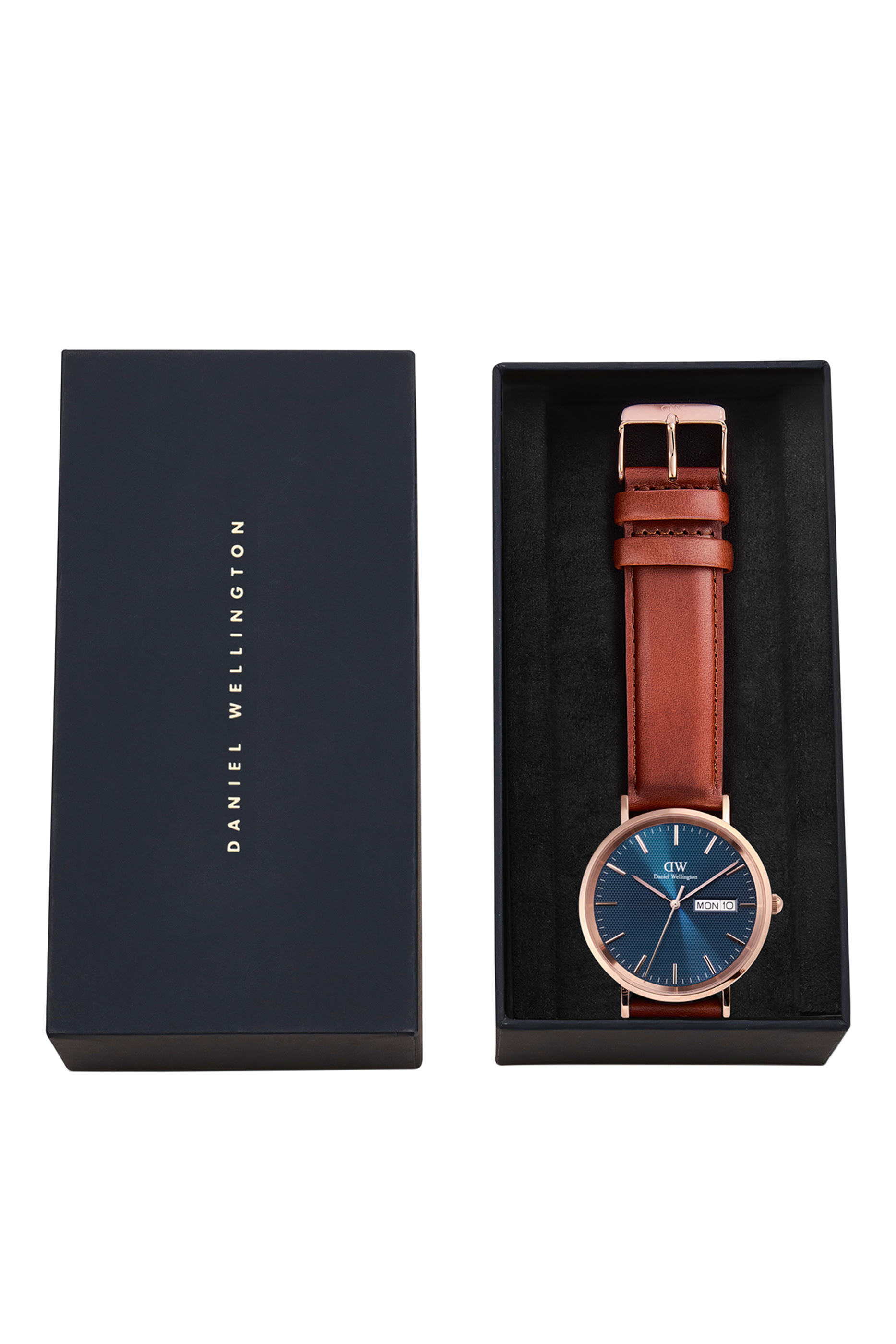  Classic Day Display Watch 