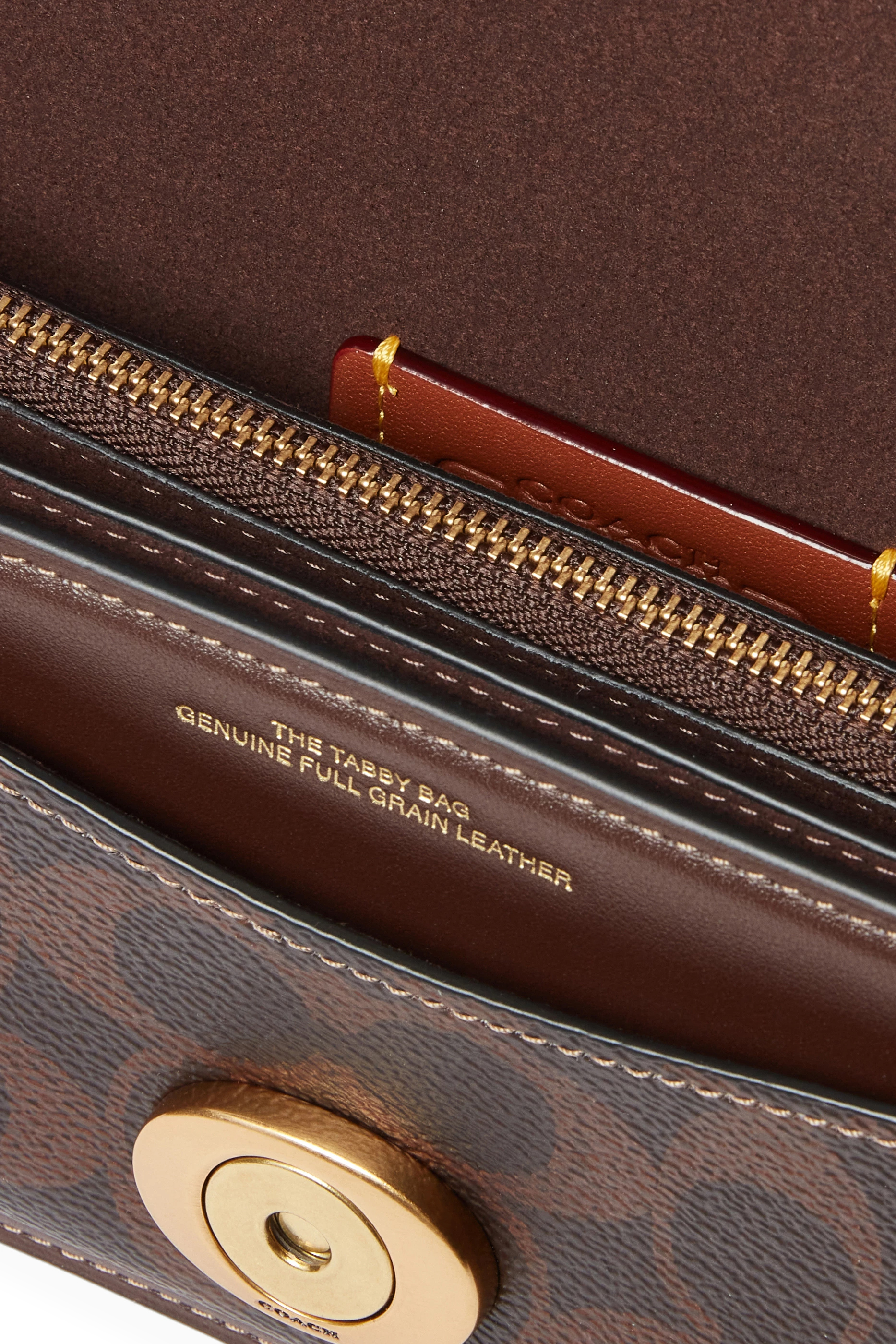 Tabby Shoulder Bag 20 in Signature Canvas