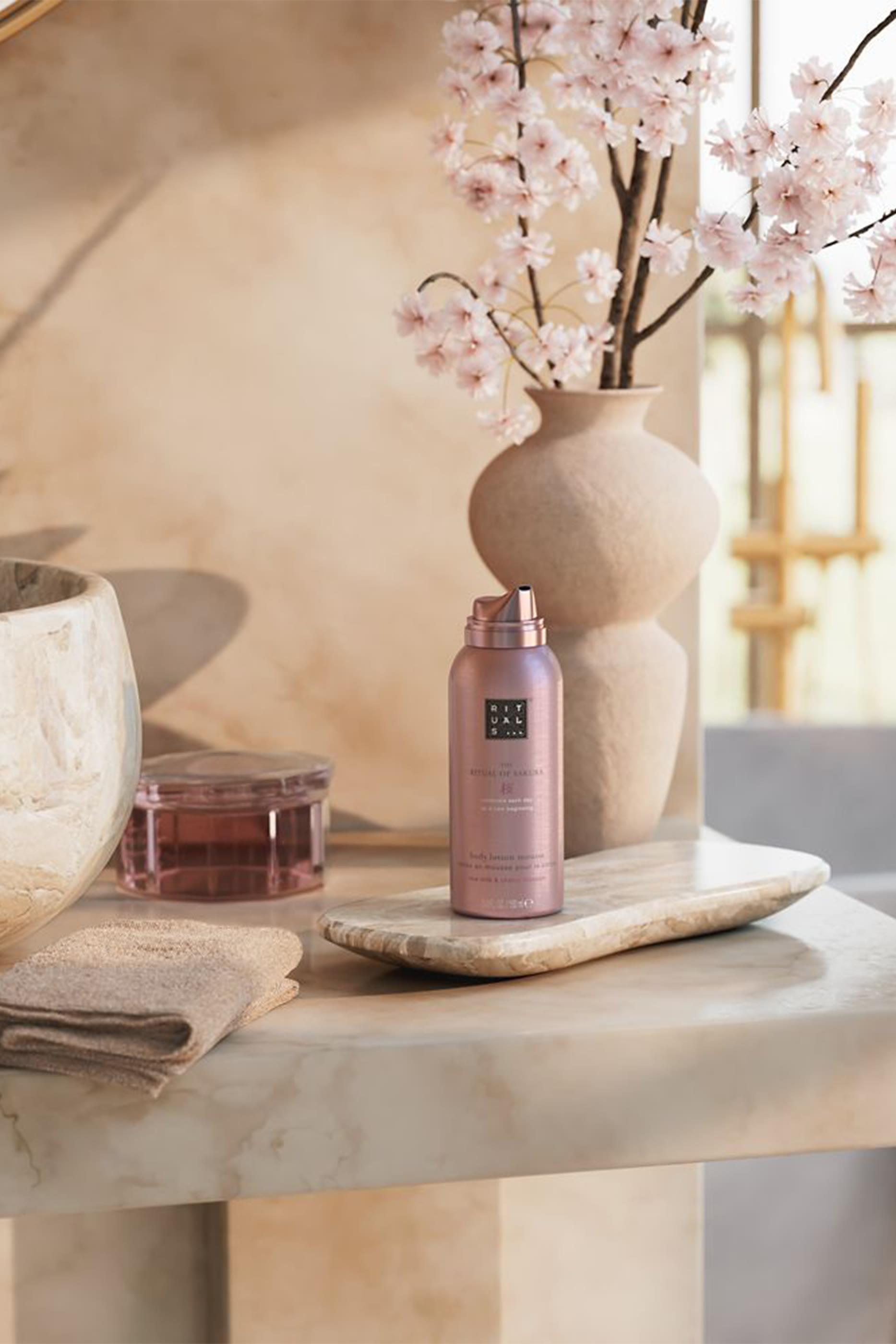 The Ritual of Sakura Body Lotion Mousse Body Lotion