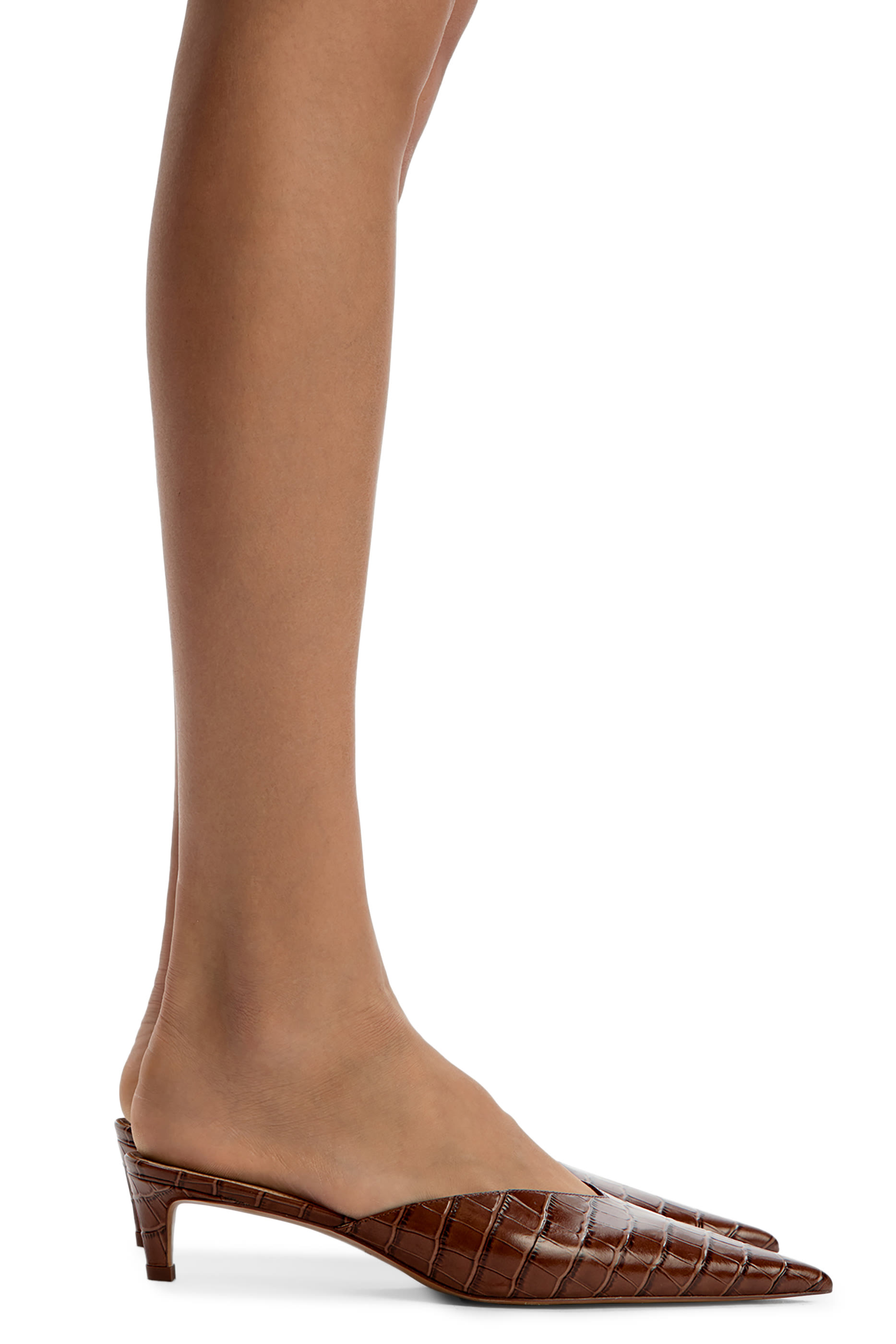 Pointed-Toe 40 Leather Mules