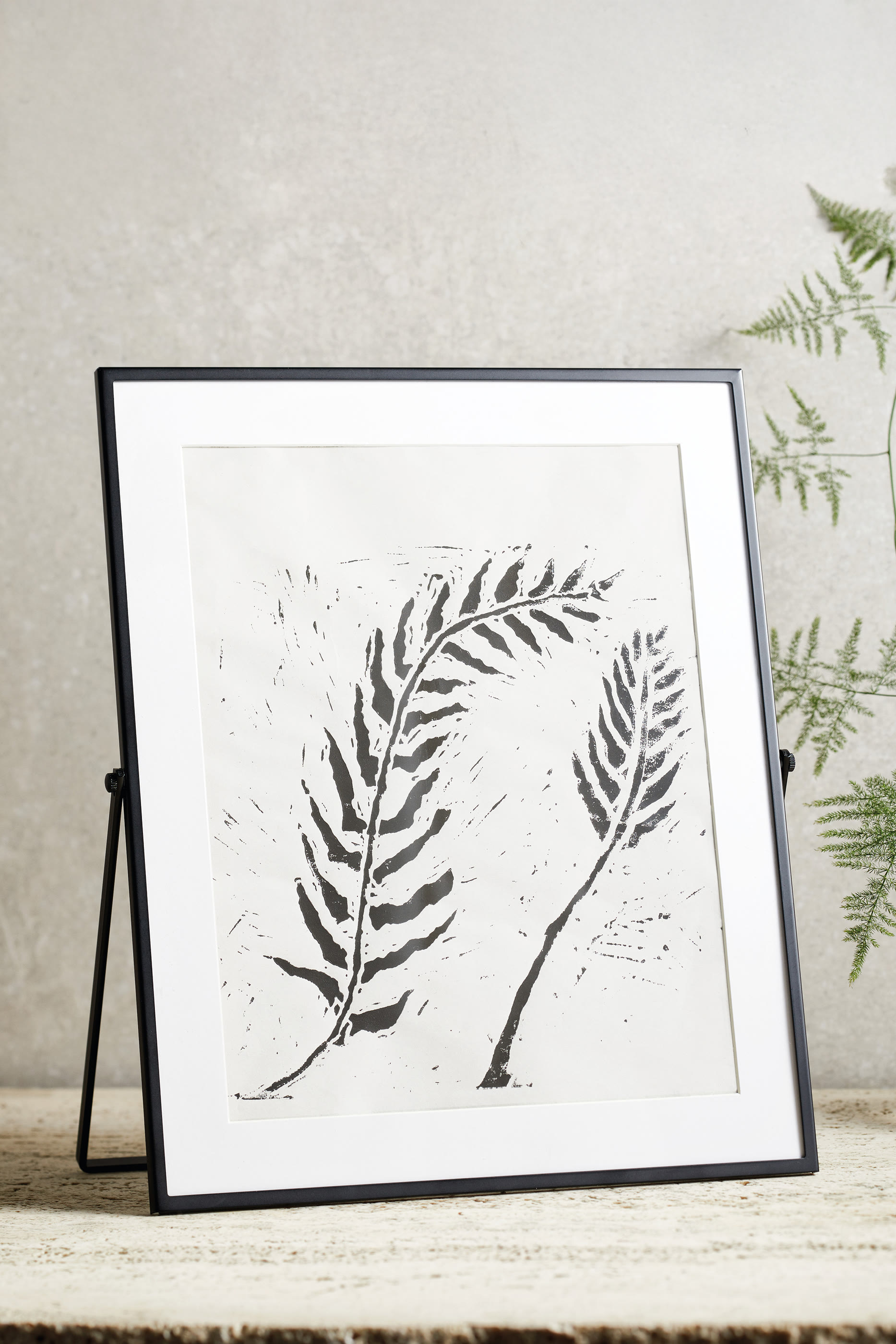 Fine Black Wall Frame 8x10