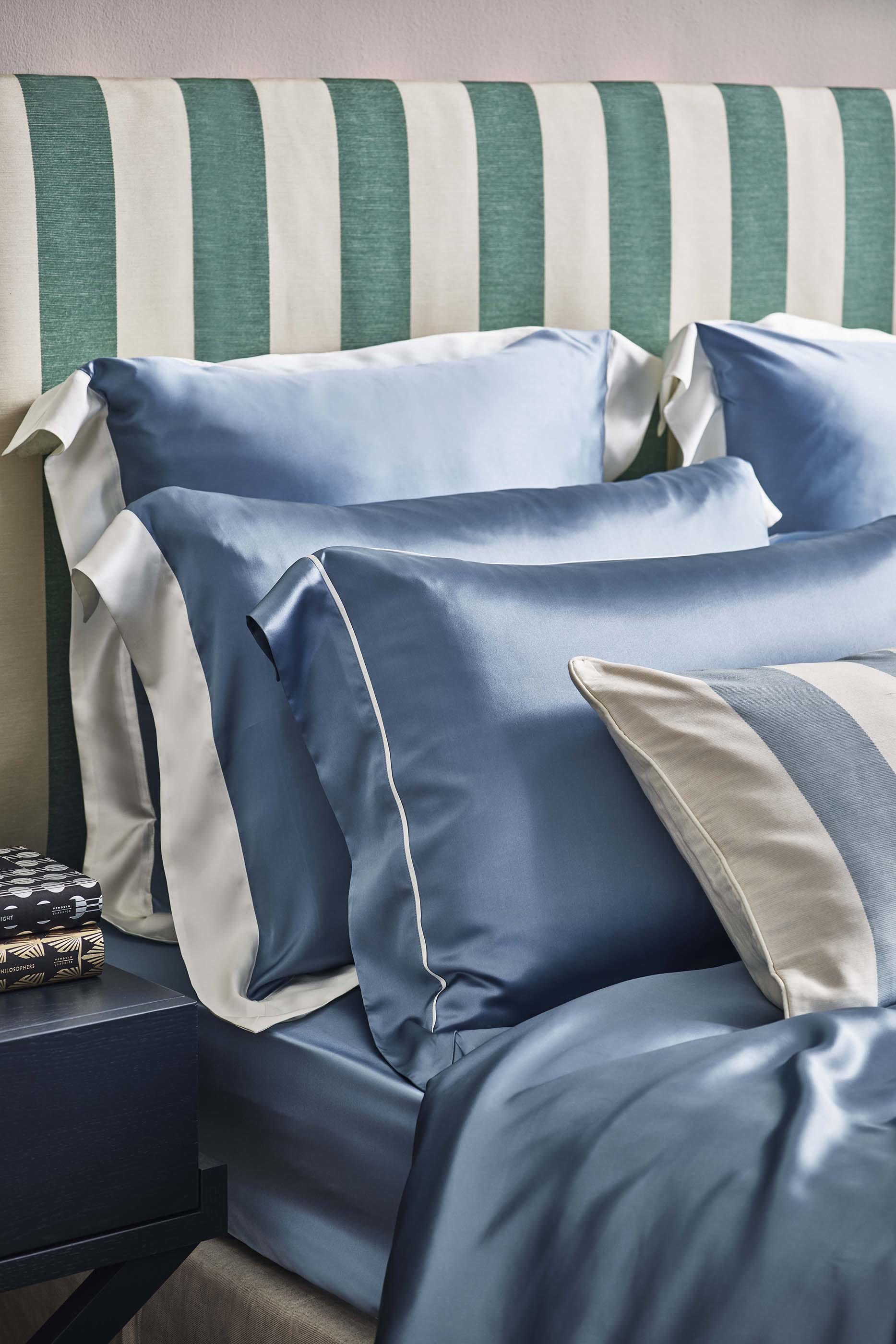 Silk Signature Pillowcase 