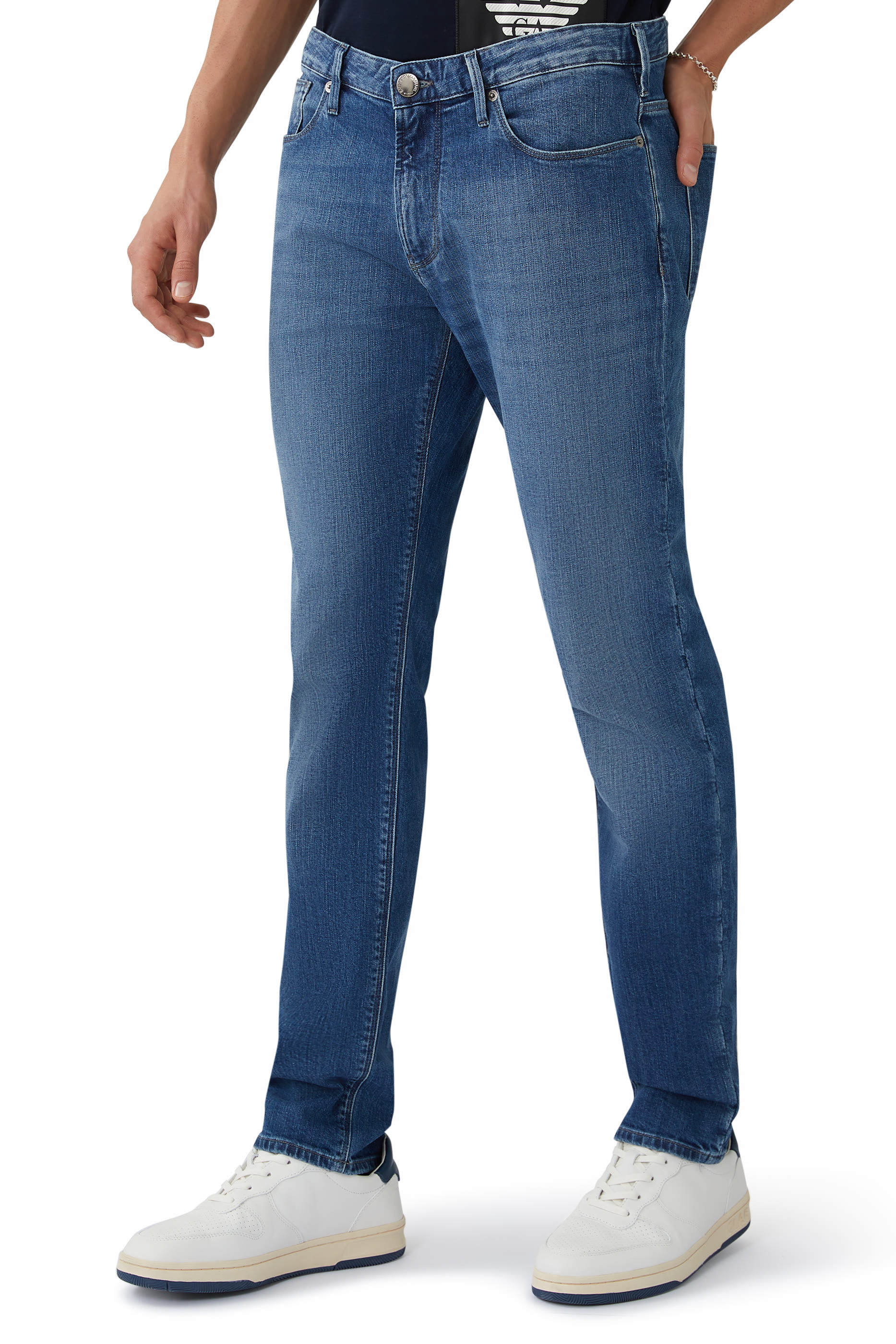 J06 Slim-Fit Jeans