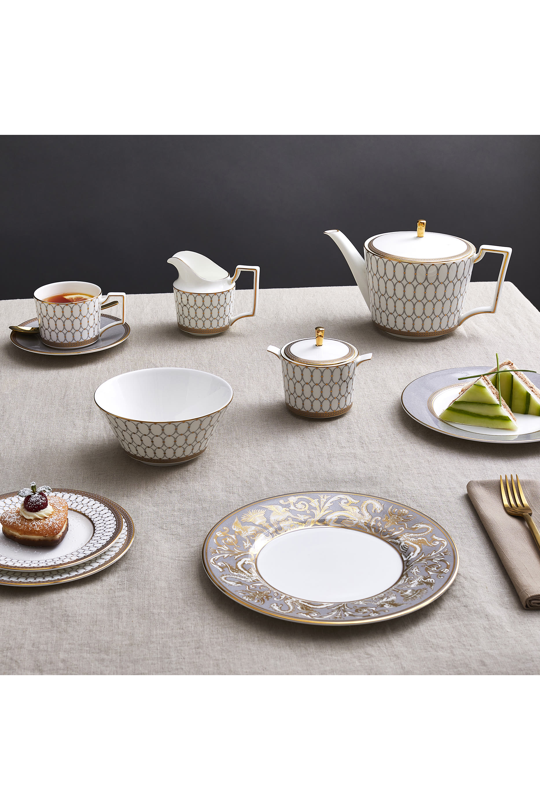 Renaissance Grey Oval Platter