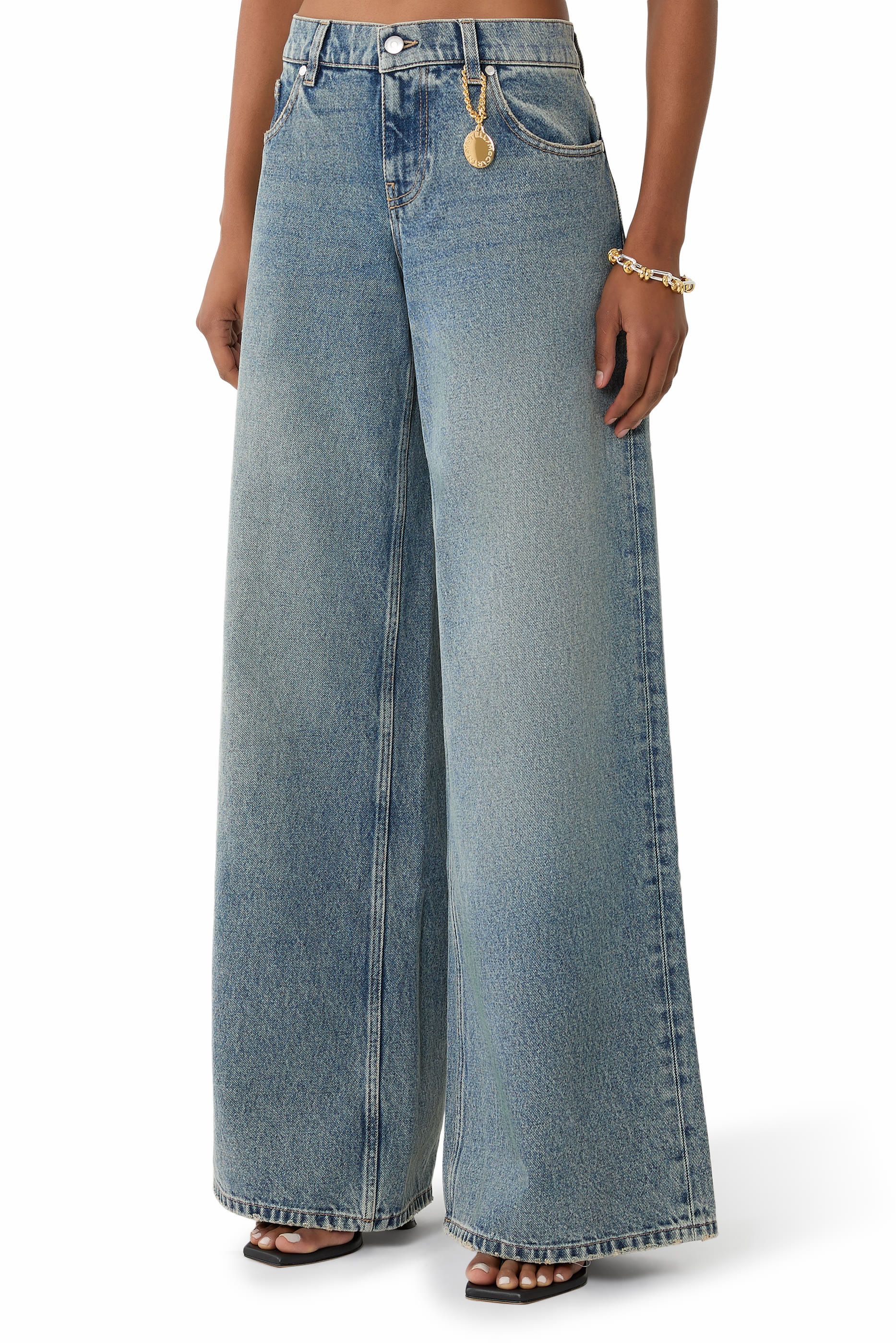 Wide-Leg Jeans