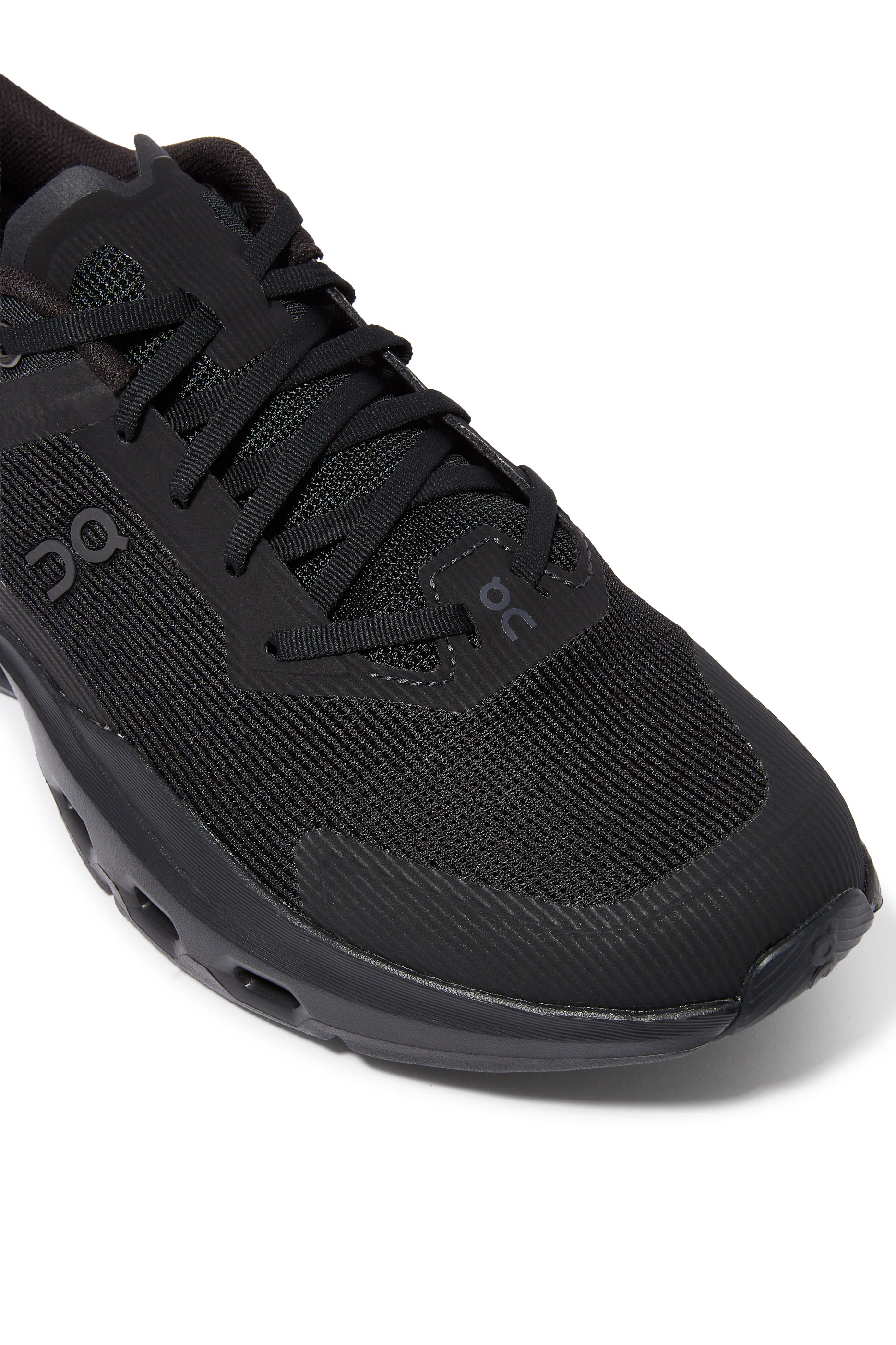 Cloudpulse Next Sneakers