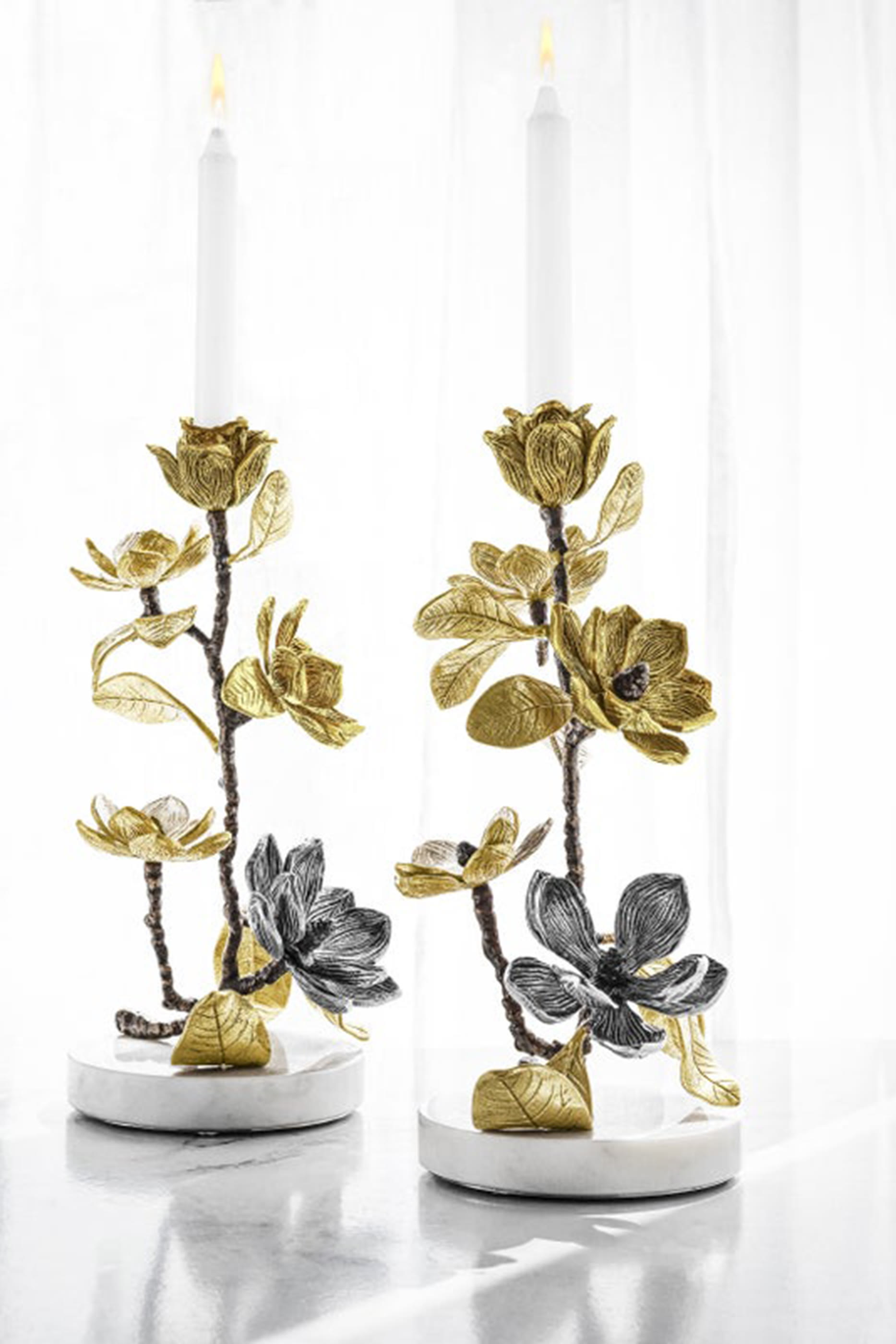 Vintage Bloom Candleholders Set