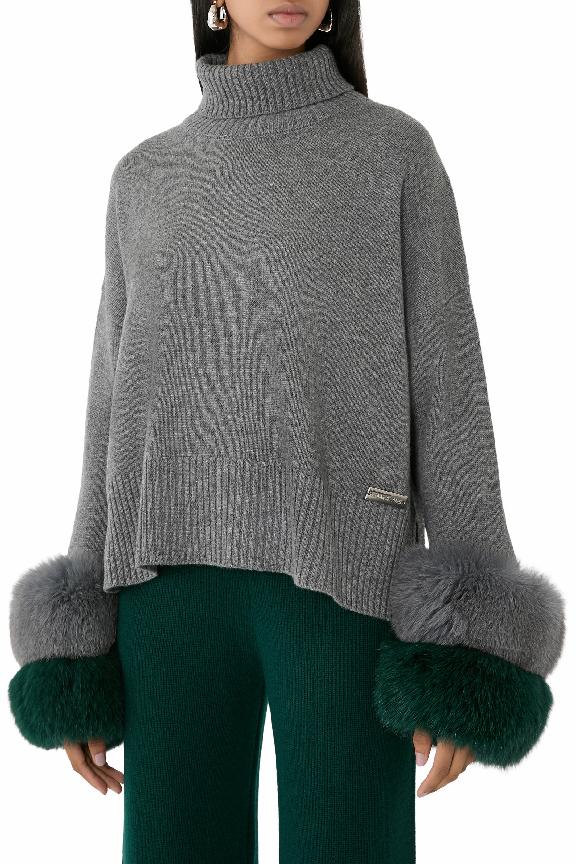 Cropped Roll Neck Cuff Sweater 
