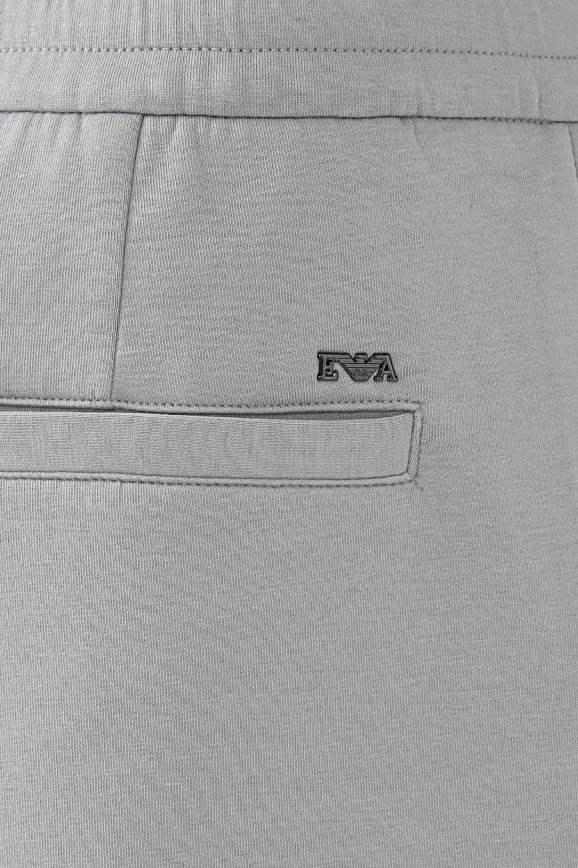 Elastic Waistband Shorts