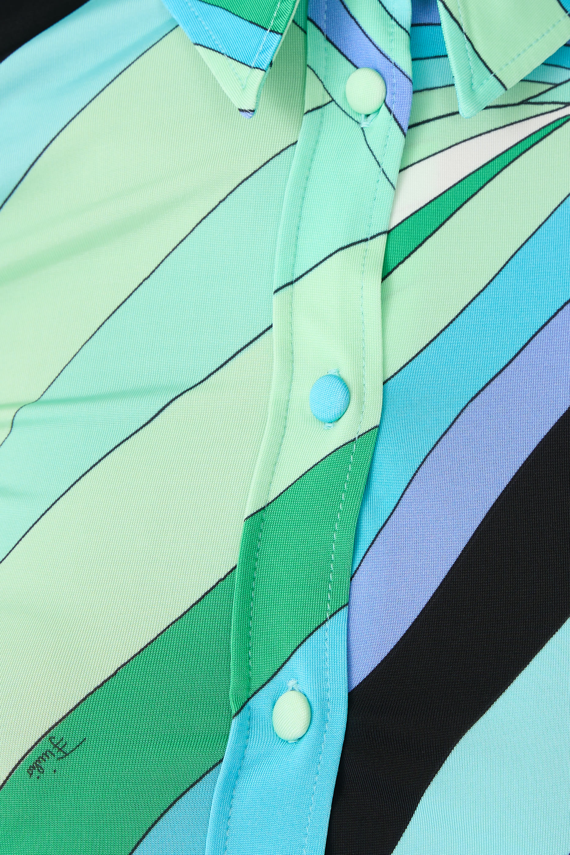 Wave-Print Long Sleeves Shirt